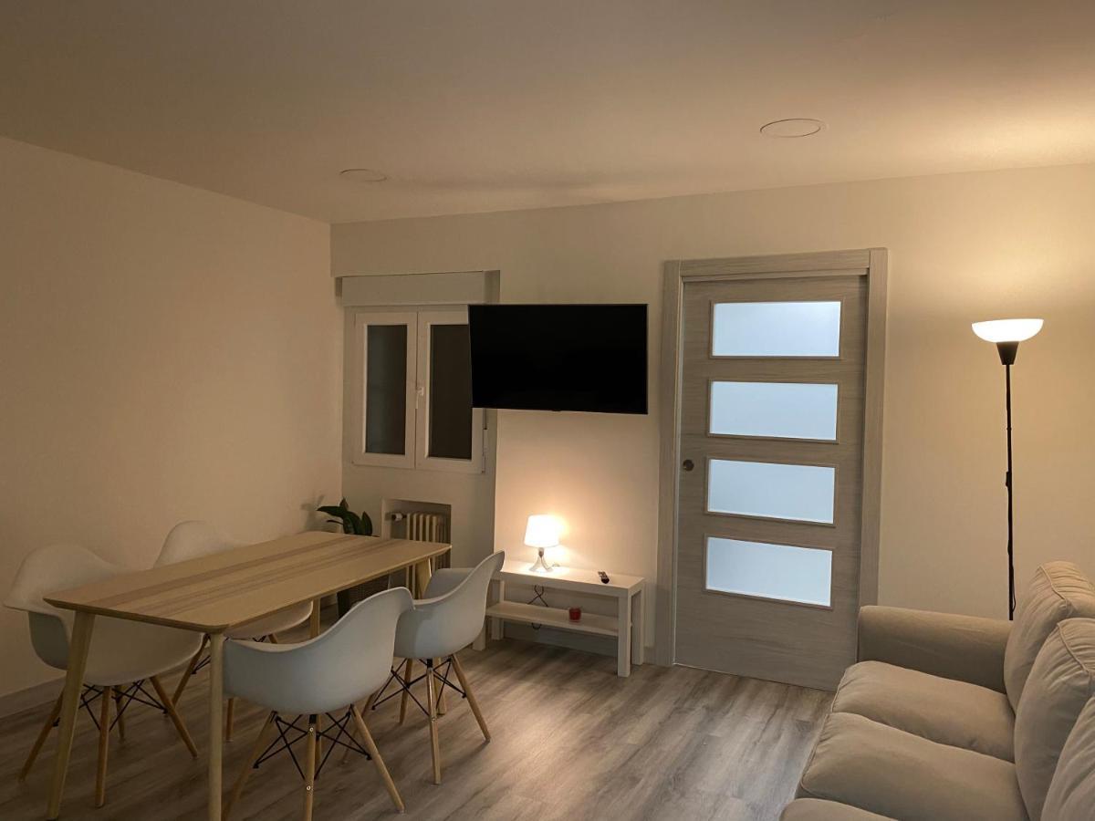 Mirrooms Oviedo Exterior photo